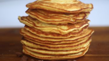Can-You-Stack-100-Pancakes