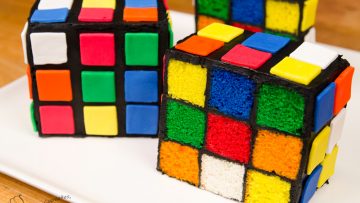 Rubik-s-Cube-Cake